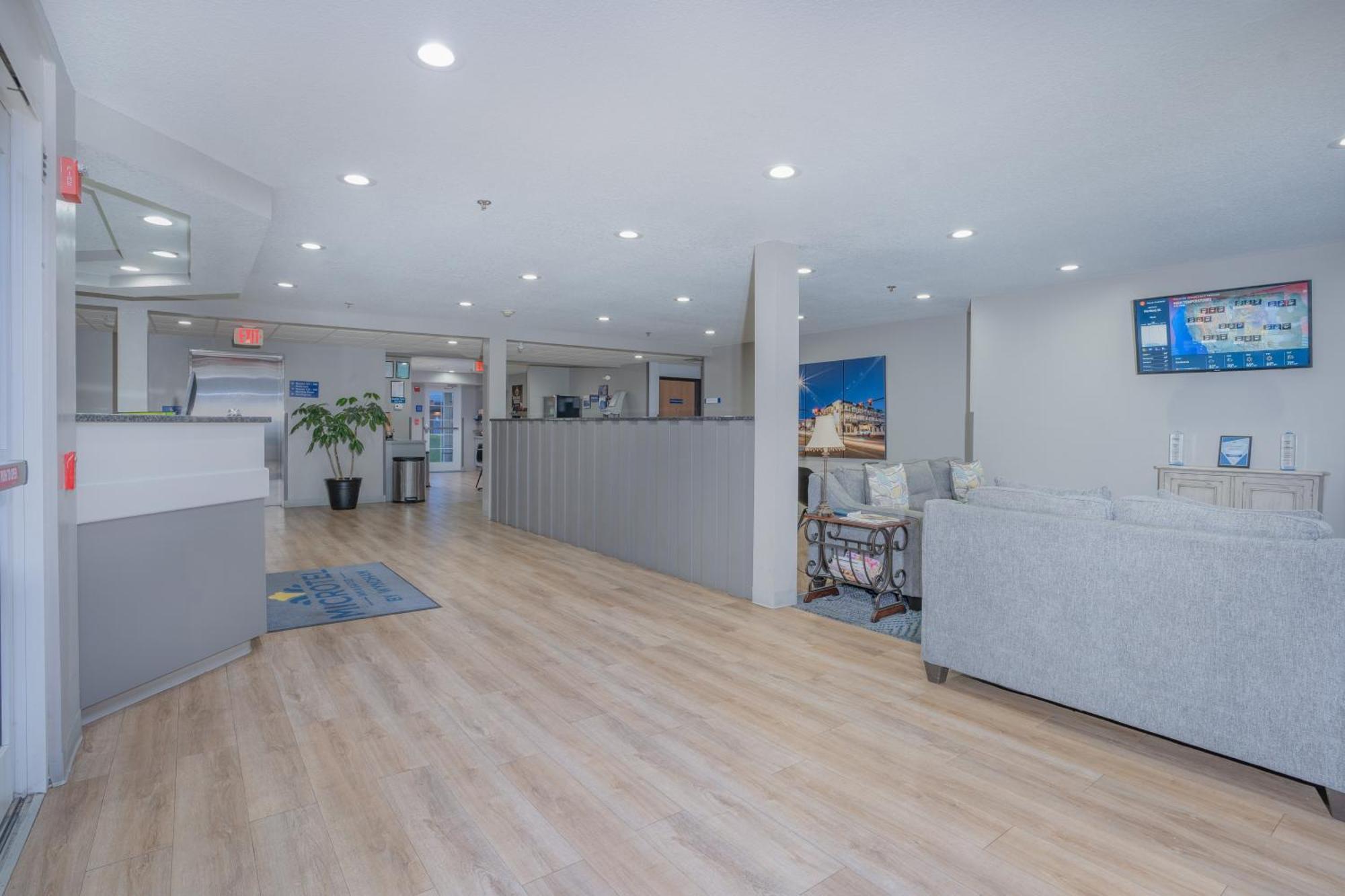 Microtel Inn & Suites By Wyndham Albertville Esterno foto